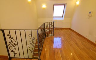 Casa individuala situata la 2 minute de Parcul Engels ! - Poză 10