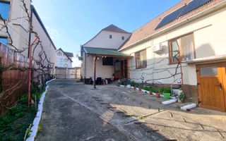 CASĂ DE VÂNZARE SIBIU TURNIȘOR, CURTE MARE, GARAJ, ACCES AUTO - Poză 26