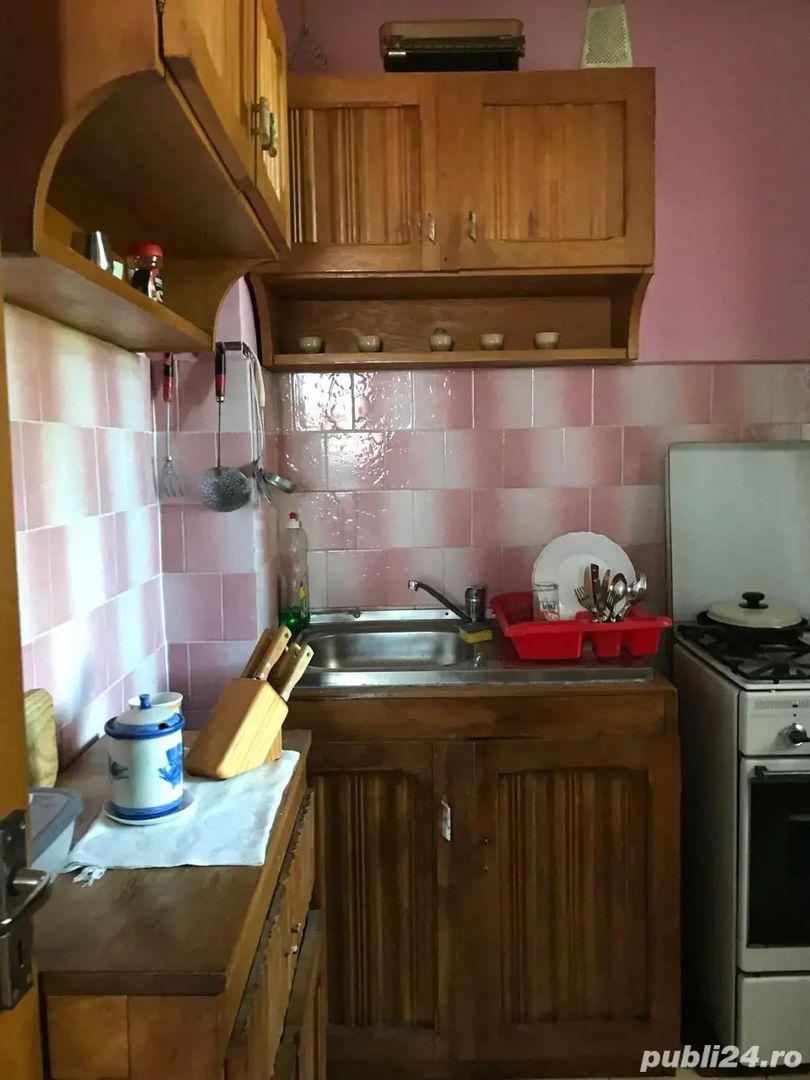 BRASADAS vinde ap 3 cam etaj 3/4 Carpati. - Poză 6