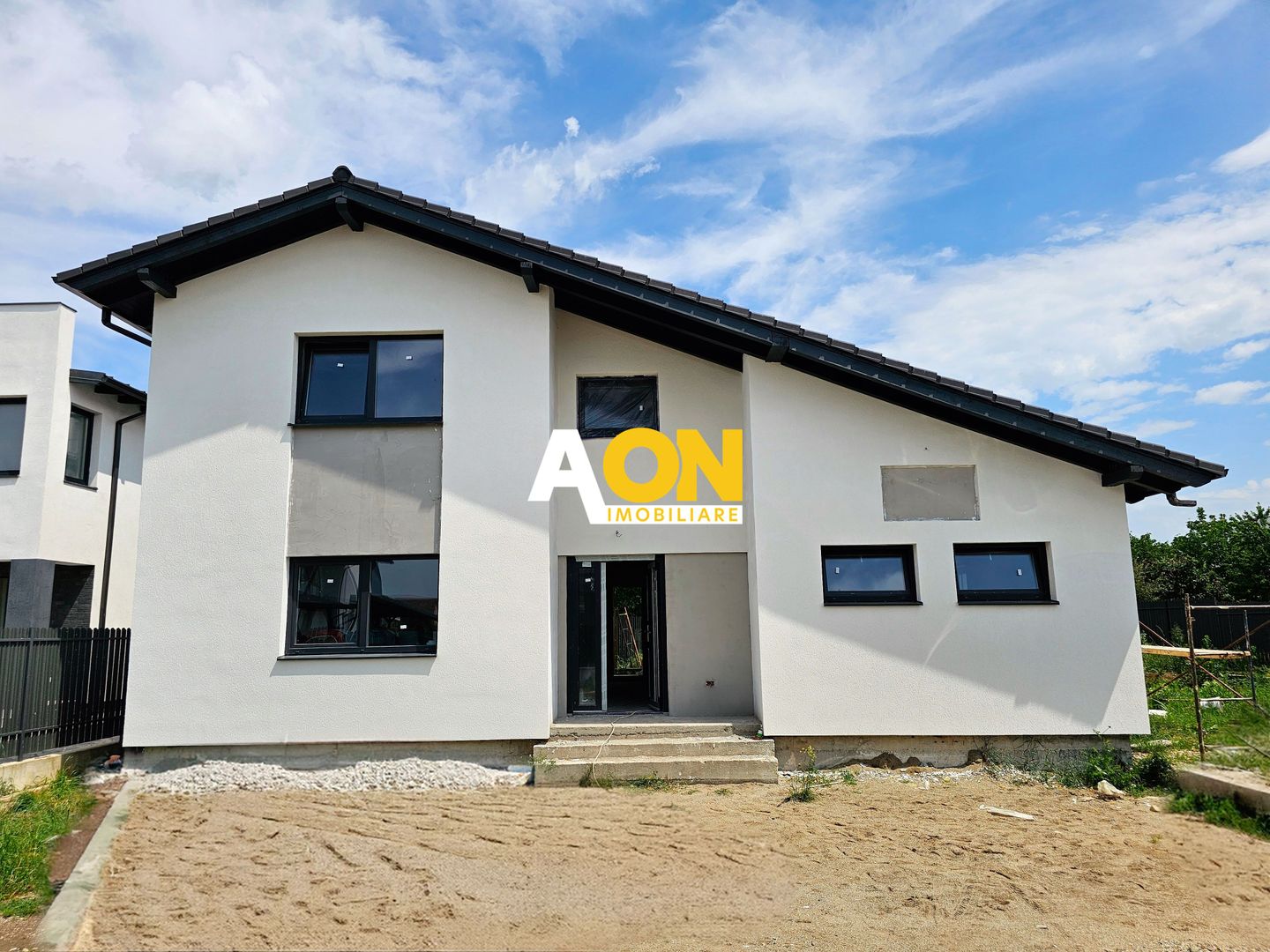 Casa 4 camere, predare la cheie, 443 mp teren, Cetate - Poză 1