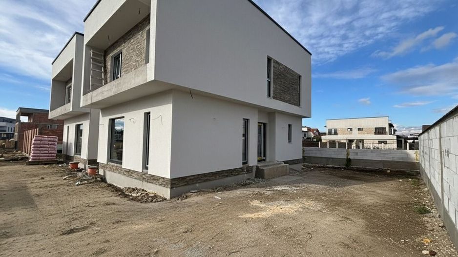 Casa design Modern in zona Triajului, Selimbar - Poză 1