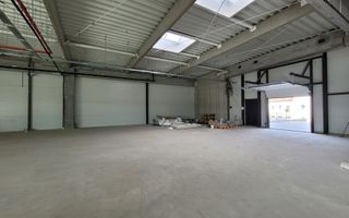 Spațiu comercial de închiriat – 1.200 mp + terasă 350 mp – Cisnădie - Poză 13