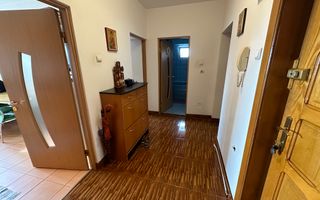 Apartament decomandat 2 camere 60 mp-3 balcoane- Zona Centrala - Poză 4