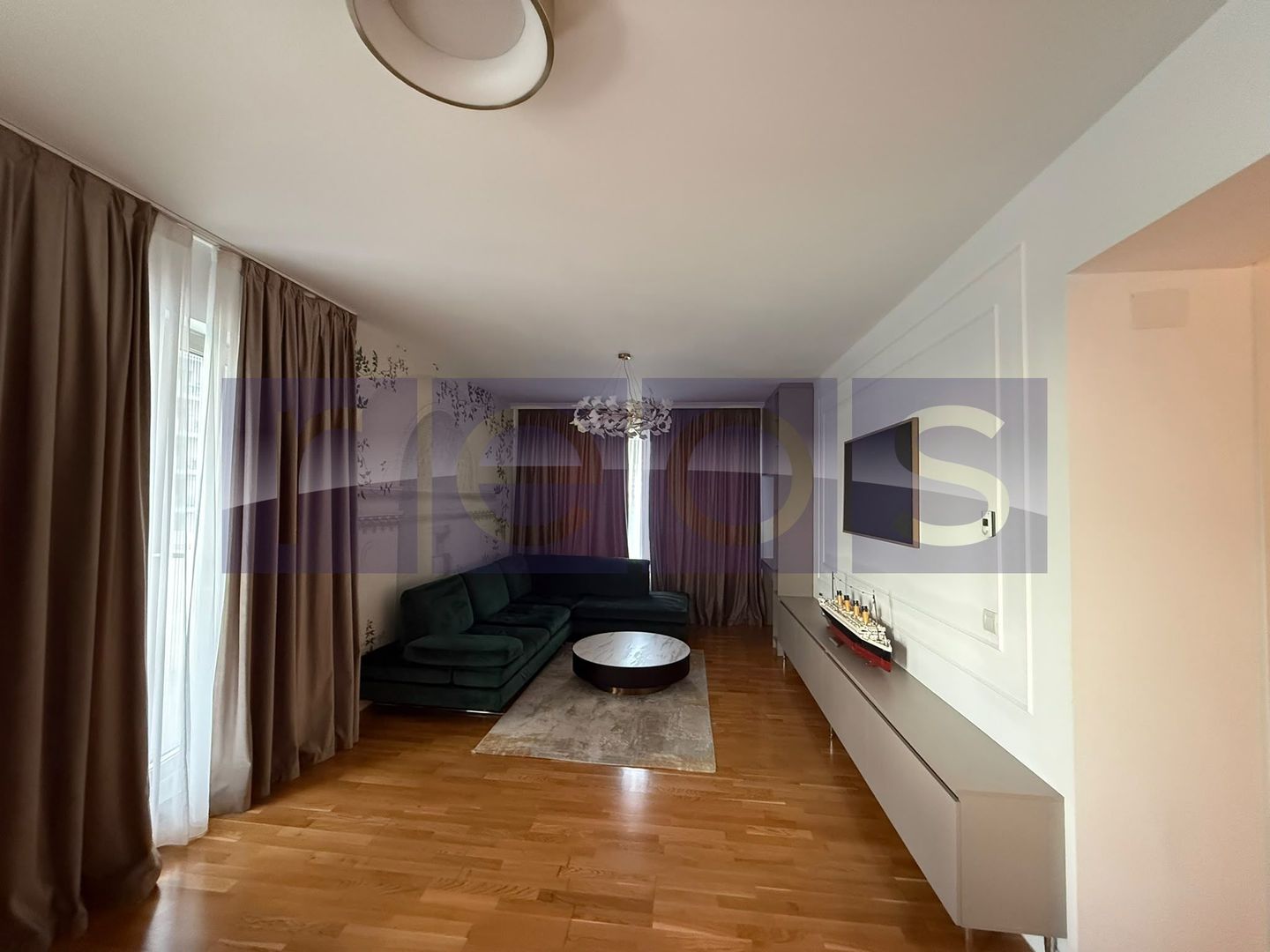 INCHIRIERE 3 CAMERE MOBILAT-UTILAT LUX | LOC PARCARE | COMPLEX LUXURIA - Poză 4