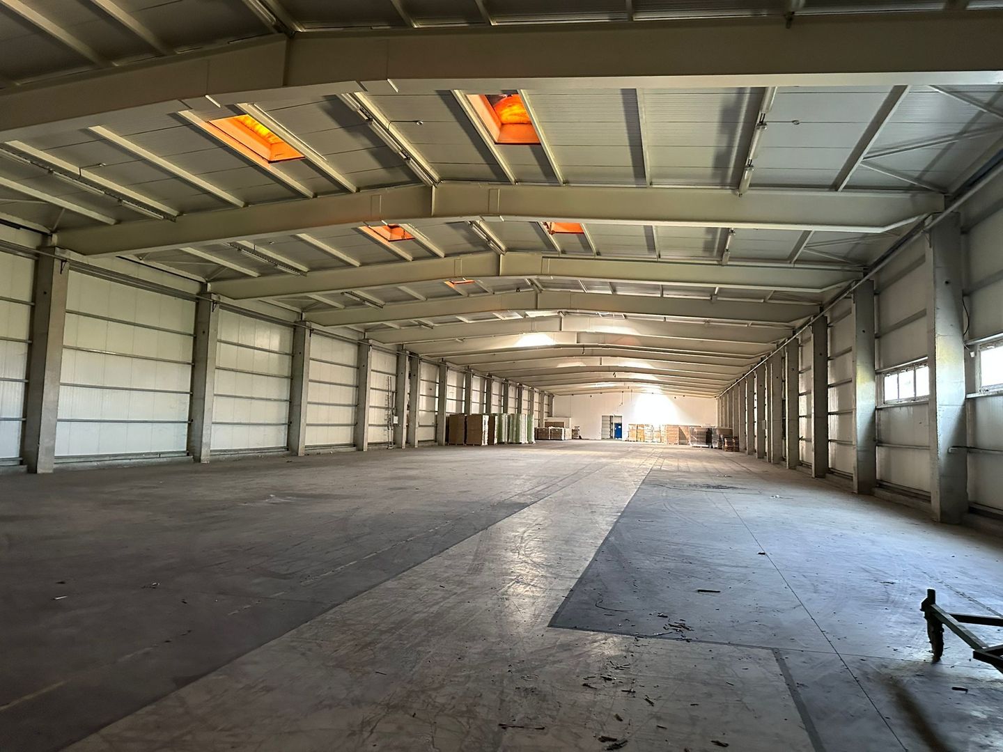 Spatiu depozitare - logistica 2.519 mp si birouri Chiajna A1 - Poză 42