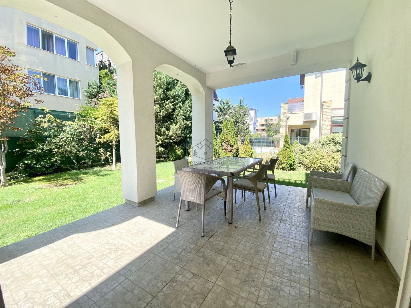 VILA LA INCHIRIERE CU 6 CAMERE IN COMPLEX REZIDENTIAL, IANCU NICOLAE - Poză 1