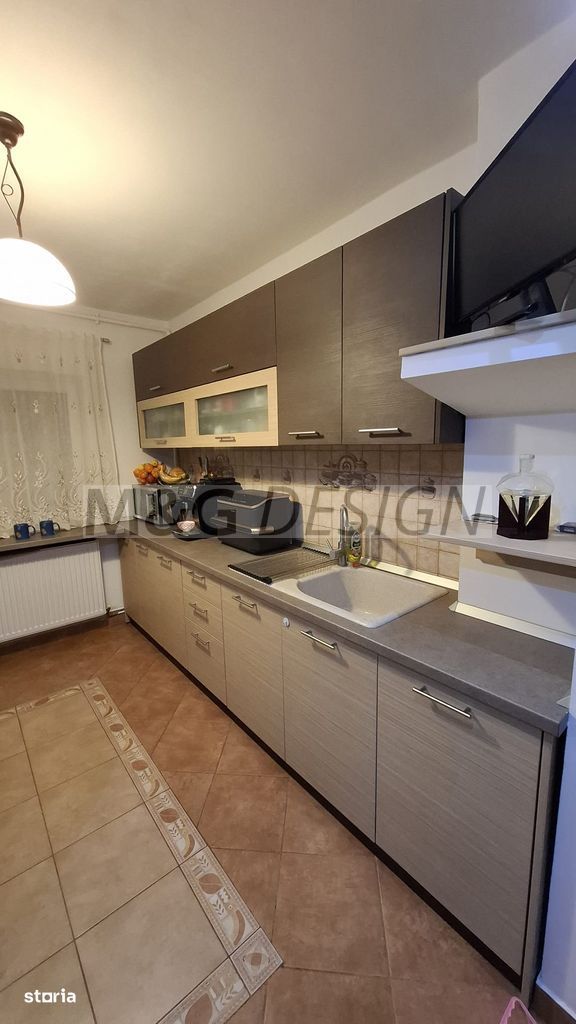 Apartament 3 camere  zona Dambovita - Poză 4