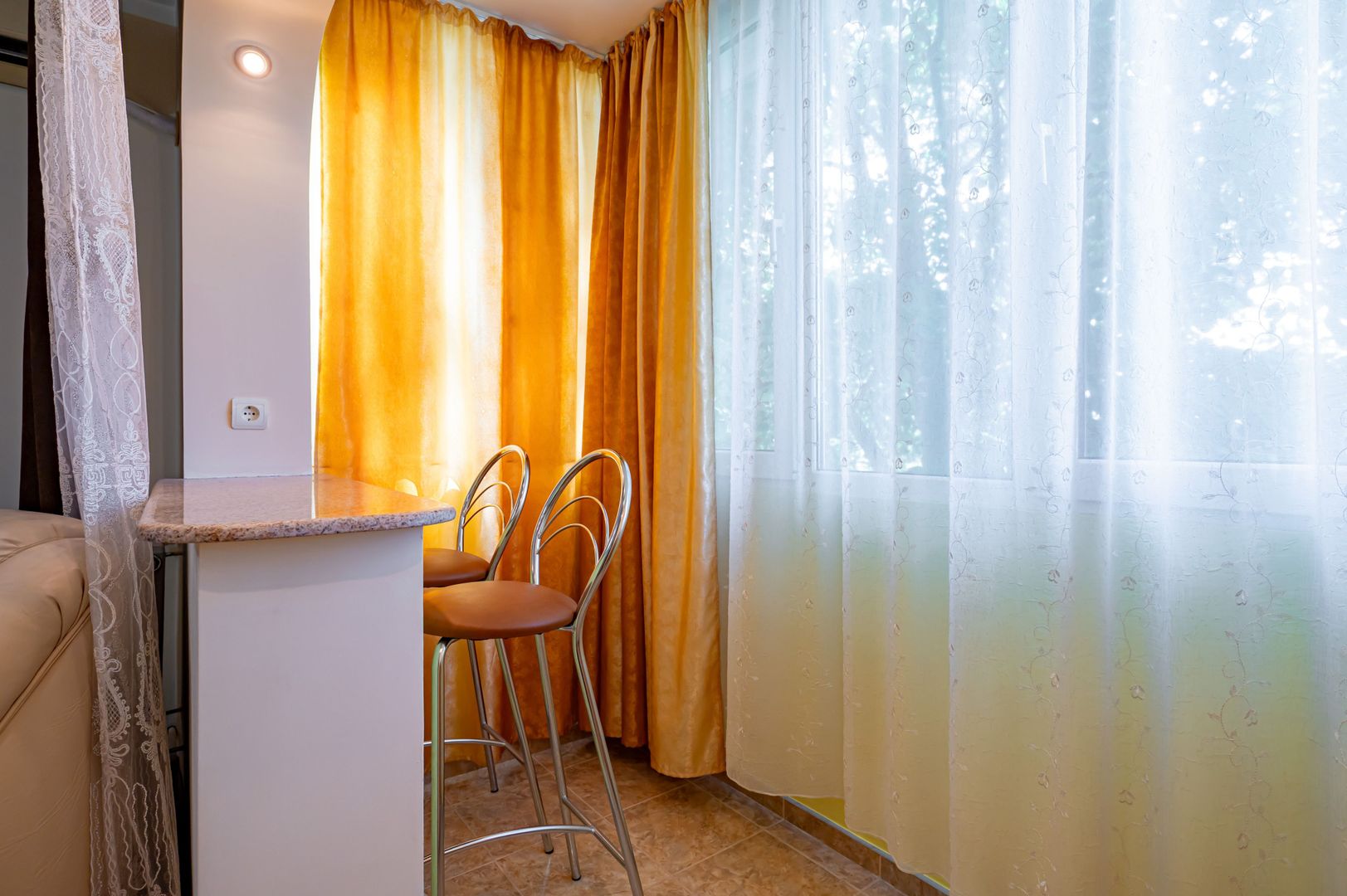 Km 4-5 – 2 camere la cheie, disponibil imediat, etaj 3! - Poză 3