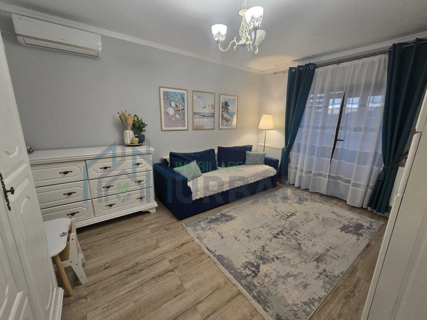 Apartament de vânzare cu 3 camere în Valea Lupului - Poză 1