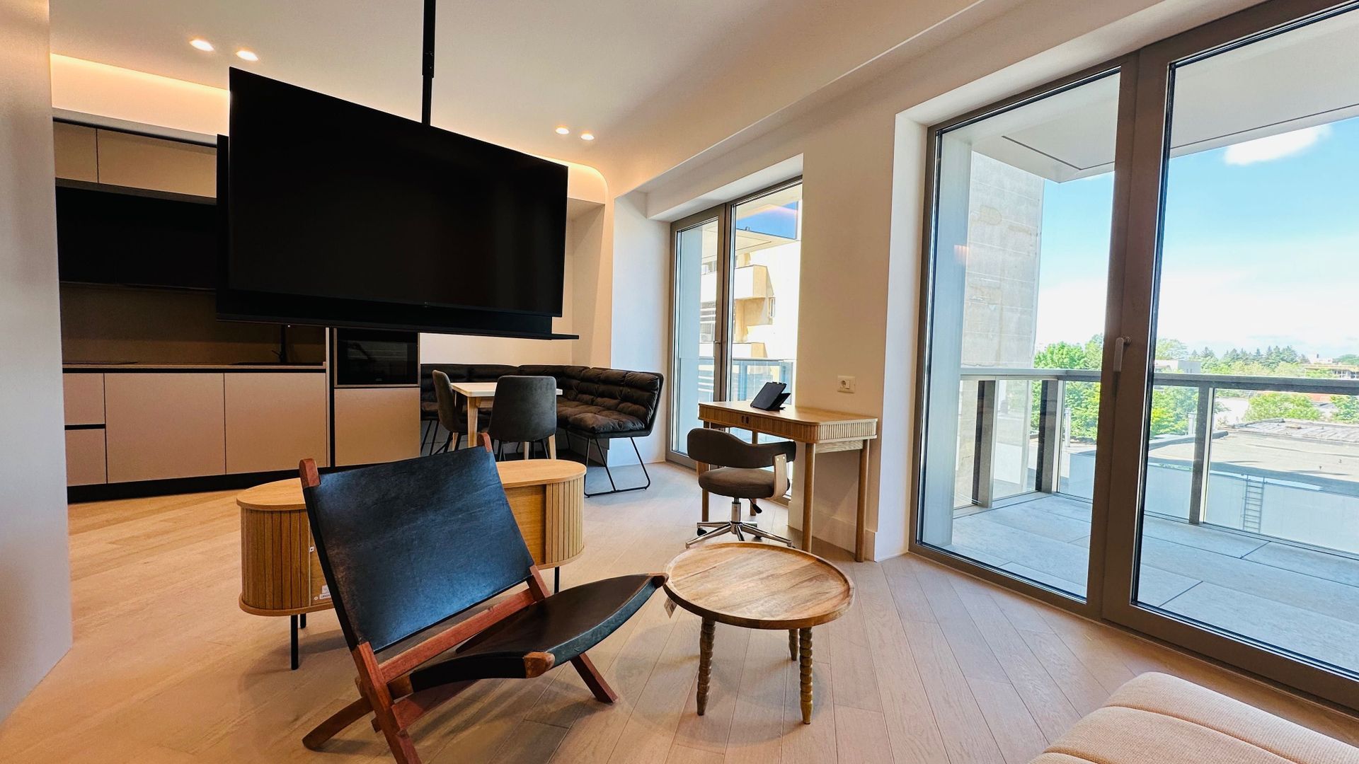 Studio dublu de lux de inchiriat - Cortina 126 - Poză 1