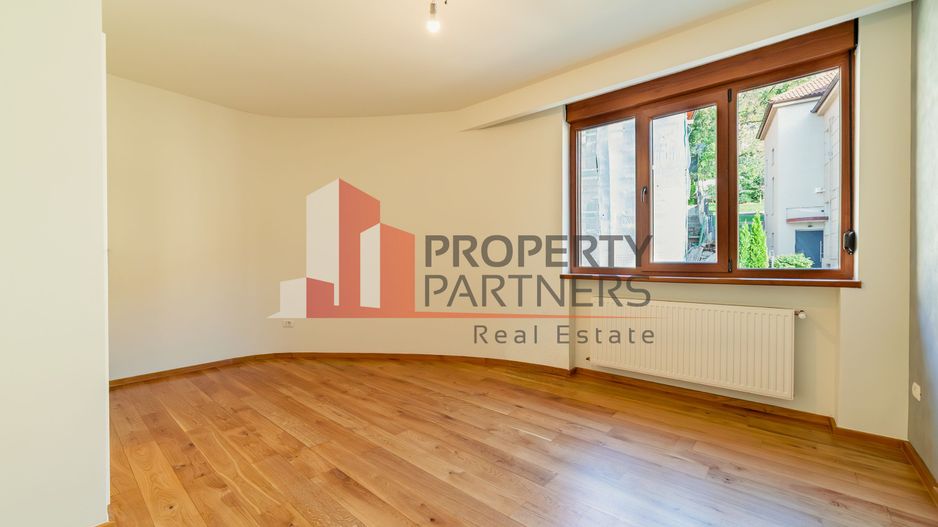 Apartament Duplex Elegant cu Terasă Panoramică – Dealul Cetății, Brașov - Poză 8
