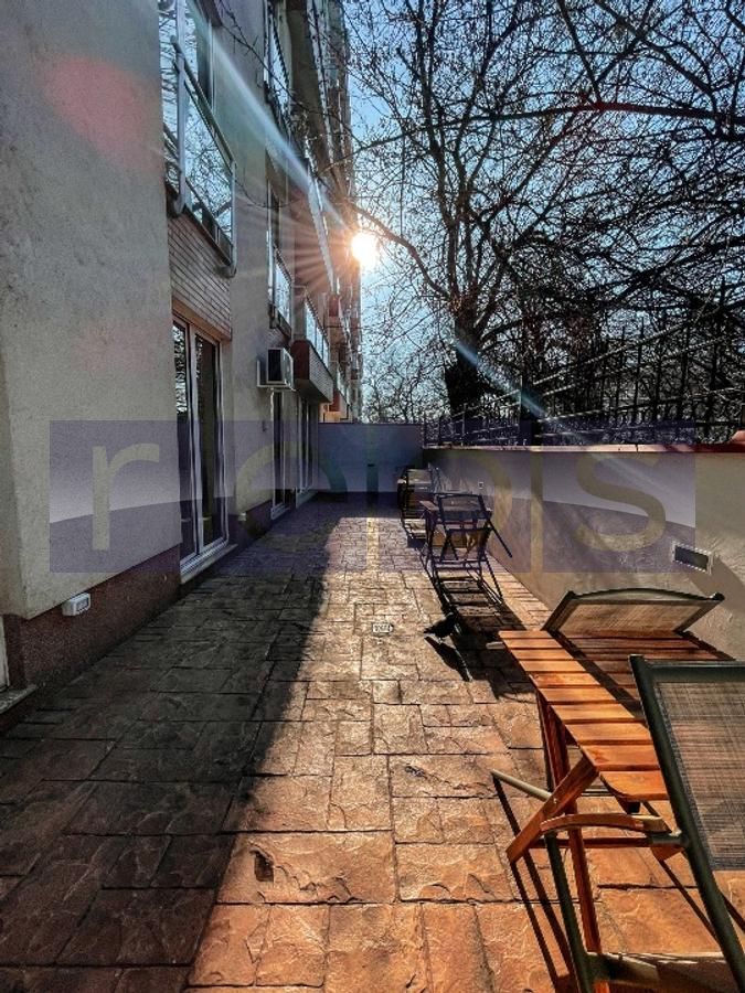 APARTAMENT DE VANZARE 3 CAMERE + TERASA 40 MP ZONA ULTRACENTRALĂ - Poză 7