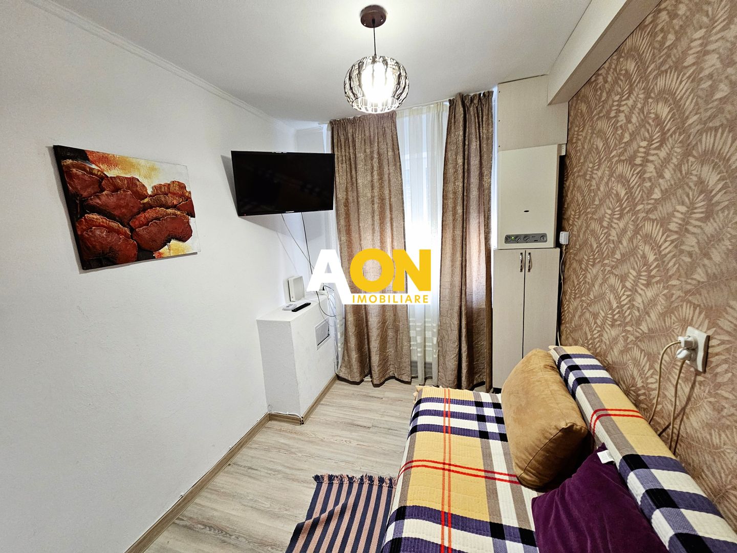 Apartament 3 camere ideal pt. regim hotelier, zona Spital Judetean - Poză 9