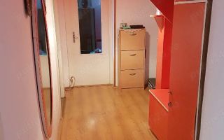 Ap 3 camere , confort 1, zona Circumvalatiunii Dacia, etaj 2 - Poză 1