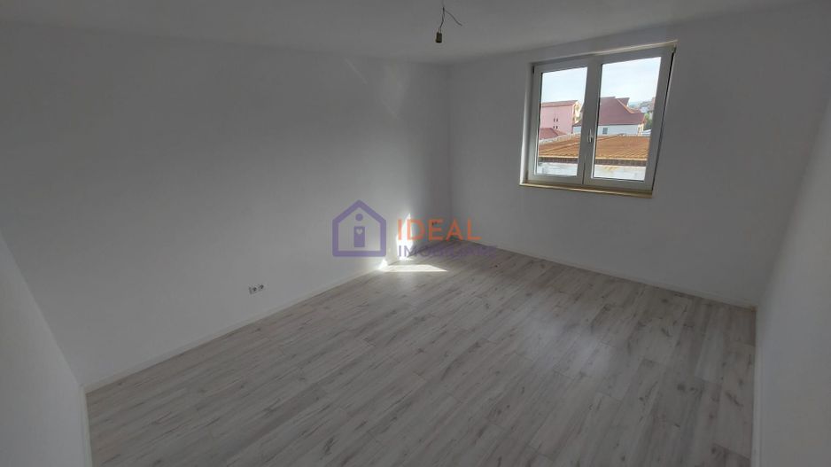 Casa Individuala LA CHEIE cu 250 mp utili, zona Strand - Poză 26