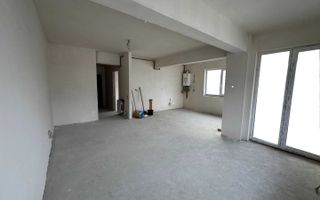 Apartament 3 camere - Zona Baciu - Poză 1