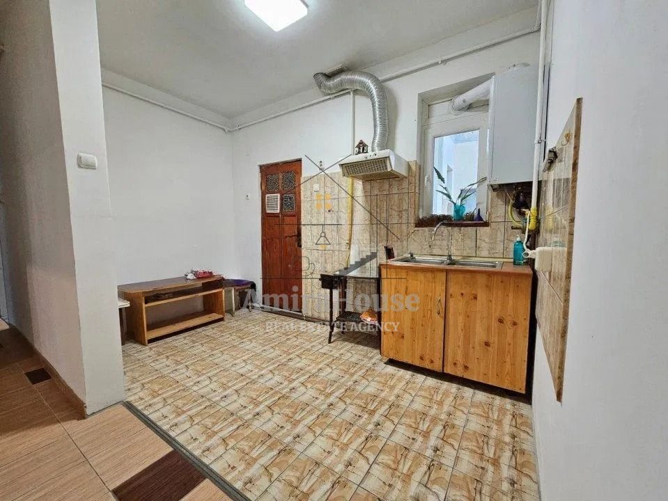 Apartament 3 camere, gradina, 87 mp utili, zona centrala Camera de Comert - Poză 12