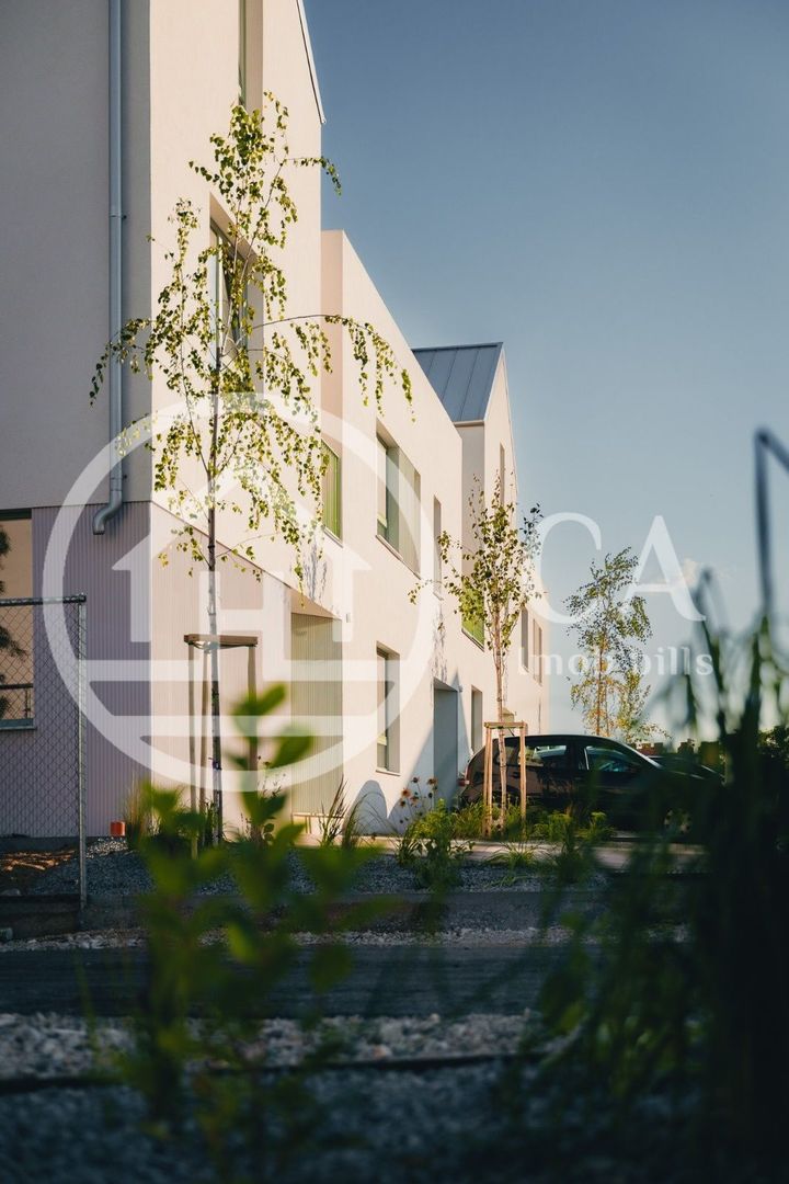 Casa tip duplex cu 4 camere de vanzare in Paleu, Bihor - Poză 2