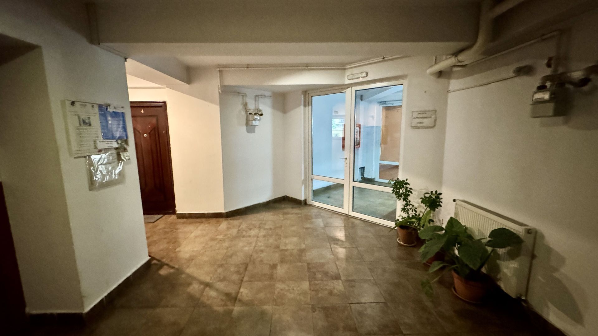 Apartament luminos cu 3 camere, complet mobilat, vedere panoramică spre Tâmpa - Poză 19