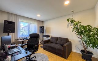 Duplex la cheie - Priveliste frumoasa si curte amenajata - Poză 6