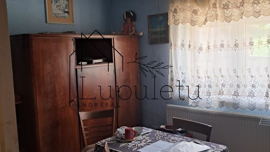 Casă de Vânzare | 3 Camere | 140 MPU | Anexe | Comuna Rosia - Poză 10