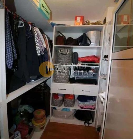 Apartament cu 4 camere, 2 bai, 80 mp, zona Dacia - Poză 6