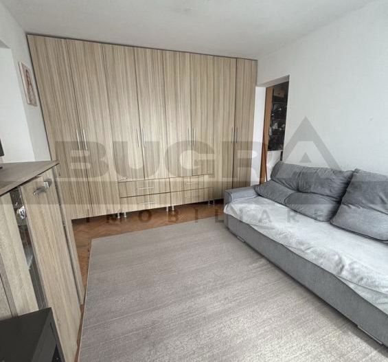 Apartament cu 3 camere, 56 mp, zona strazii Hateg - Poză 1