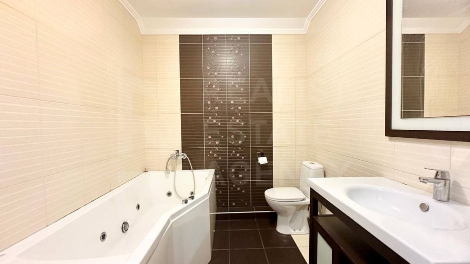 Chirie, Duplex, 6 camere, Strada Vasile Lupu, Buiucani - Poză 16