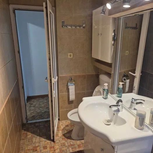 Apartament superb cu 3 camere, Calea Crangasi - Poză 8