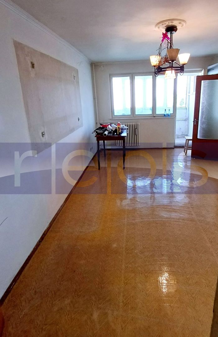 DE VANZAREA AP 3 CAMERE 62MP| DRUMUL TABEREI | SEMIDECOMANDAT | METROU - Poză 2