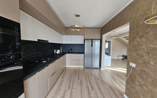 Casa de vanzare cocheta valu lui Traian/Constanta - Poză 3