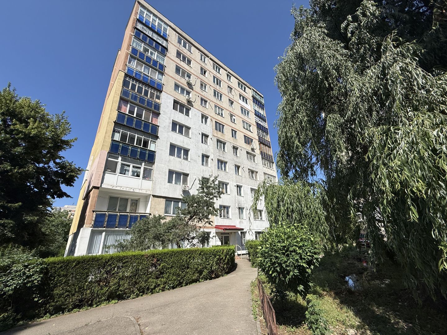 Apartament 3 camere renovat ca la carte zona OMV Campina - Poză 19