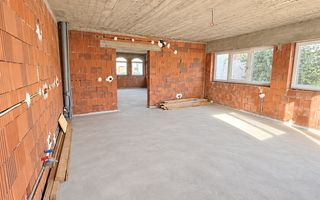 Casa cu 5 camere la rosu, nou construita, Sagu/ sau schimb cu apartament - Poză 6