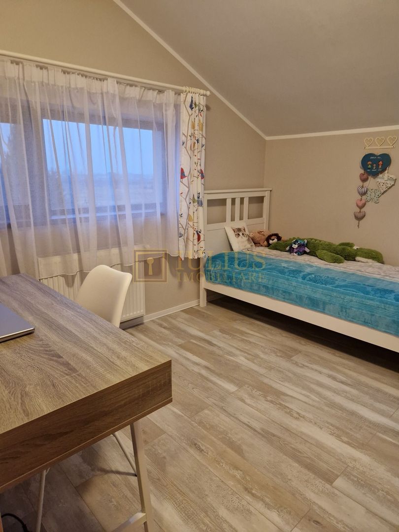 Casă în Dumbrăvița – 3 dormitoare, garaj, complet mobilată și utilată - Poză 4