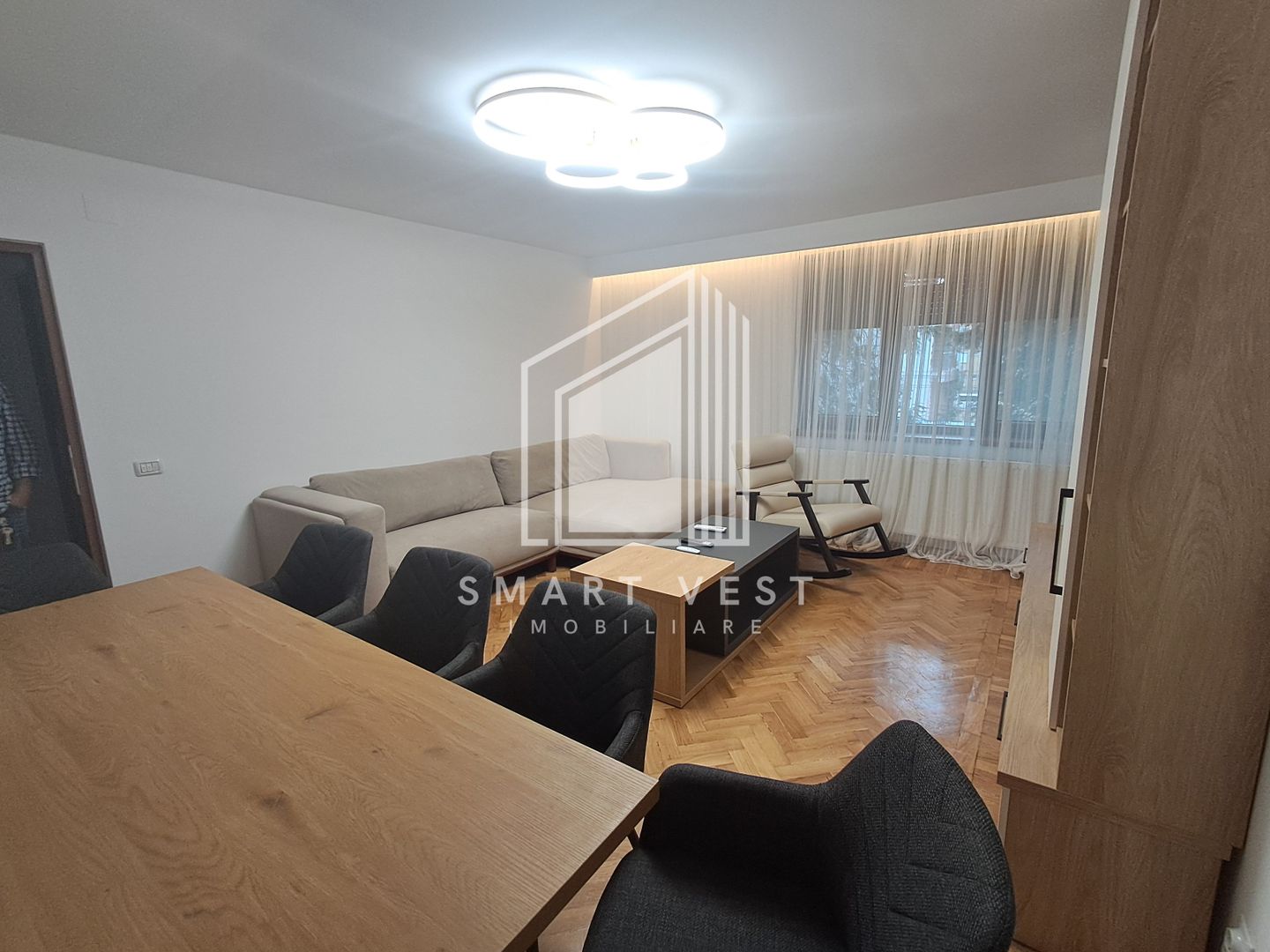 Chirie apartament 3 camere | Etaj 1 | Zona centrala - Poză 2
