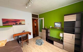 Apartament 4 decomandat camere 87 mp de închiriat zona semicentrala etaj 1 - Poză 6