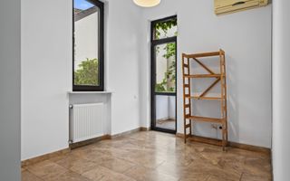 APARTAMENT 4 CAMERE ULTRACENTRAL - Poză 9