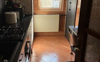 Apartamnt 3 camere Lipovei - Poză 3