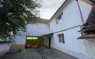 Casă cu teren generos în Șelimbăr – locație liniștită, ideală pentru familie - Poză 7