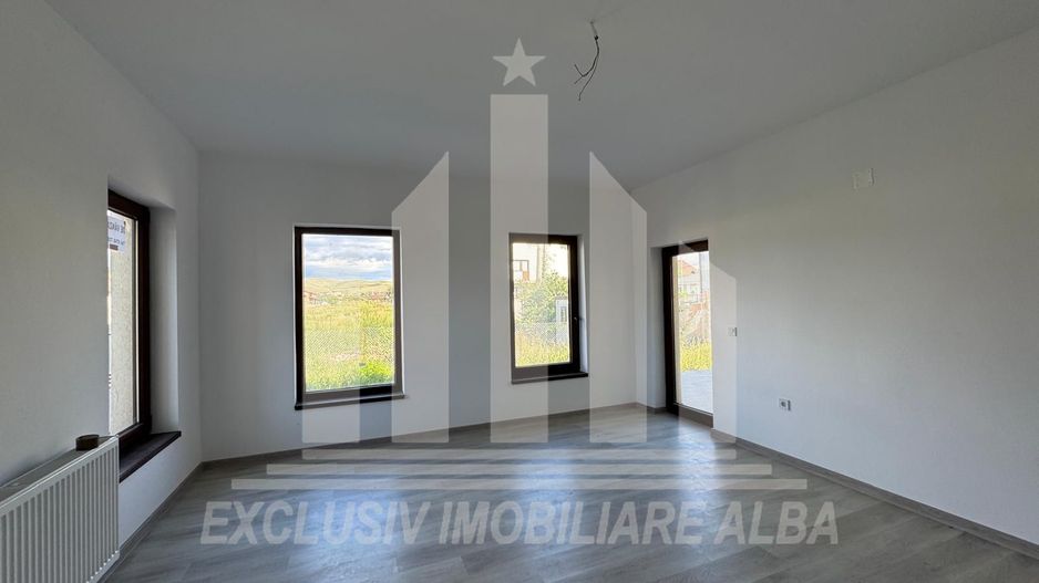 Case individuala de vanzare, Orizont - Poză 2