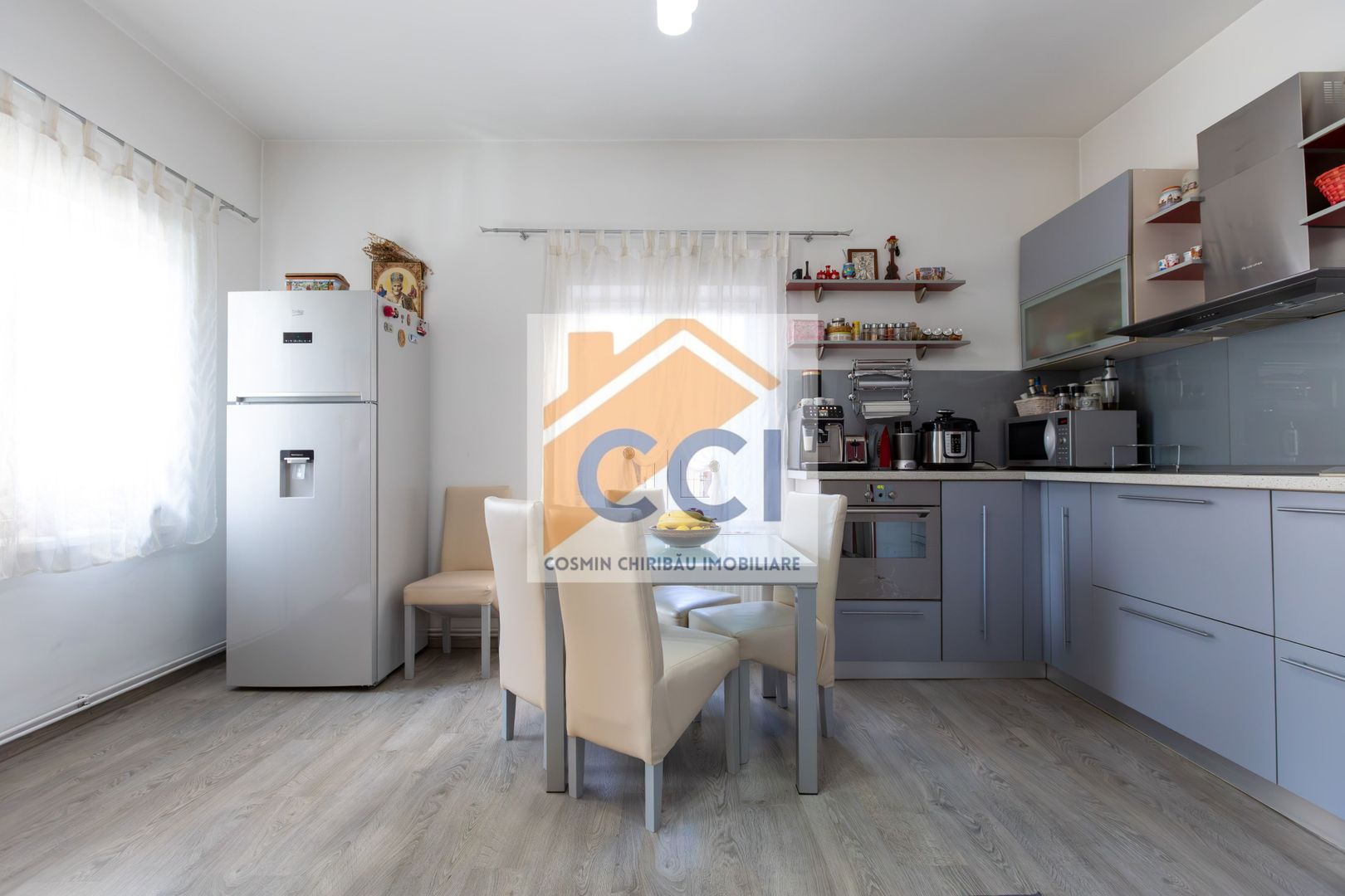 Proprietate exclusivistă ultracentrală -eleganță, spațiu și rafinament - Poză 17