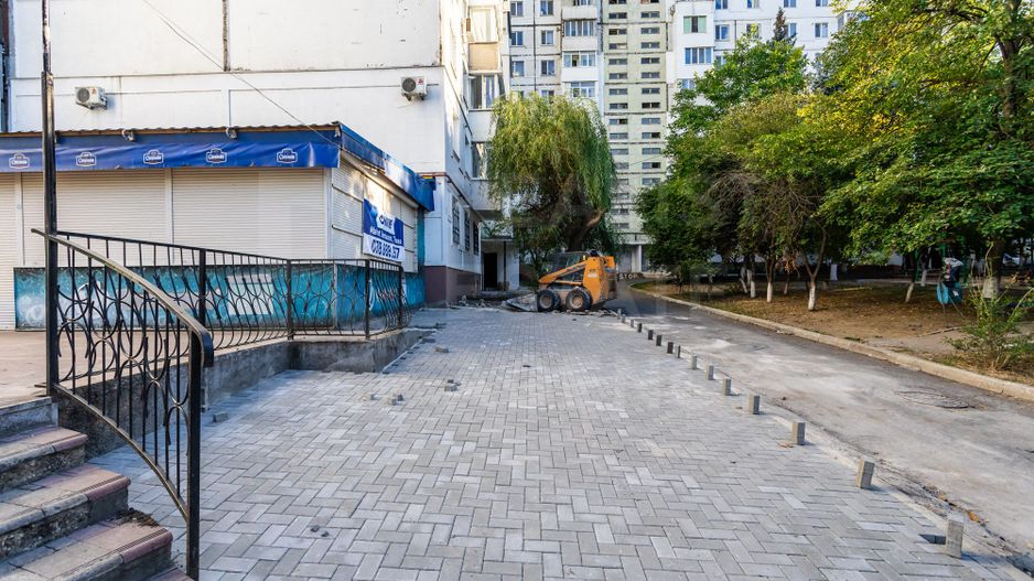 Chirie, spațiu comercial cu terasa, str. Liviu Deleanu, Buiucani - Poză 6