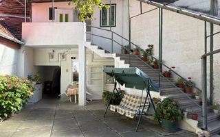 Casa 3 camere etaj si pivnita cu teren 200 mp in zona Centrul Istoric - Poză 1