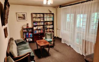 DE VÂNZARE- 2 camere decomandat - etajul 1/4 - Timpuri Noi - Poză 2