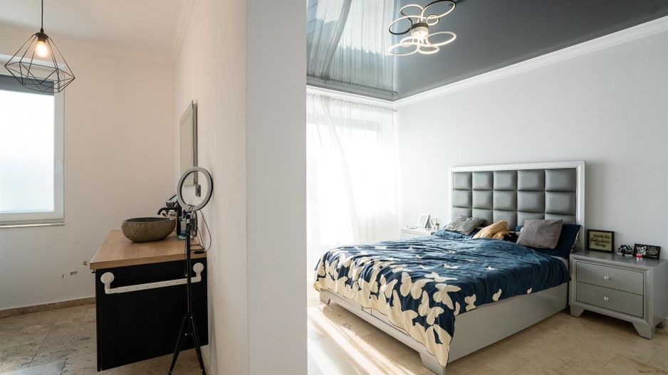 Vila 3 dormitoare matrimoniale Saldabagiu - Poză 3