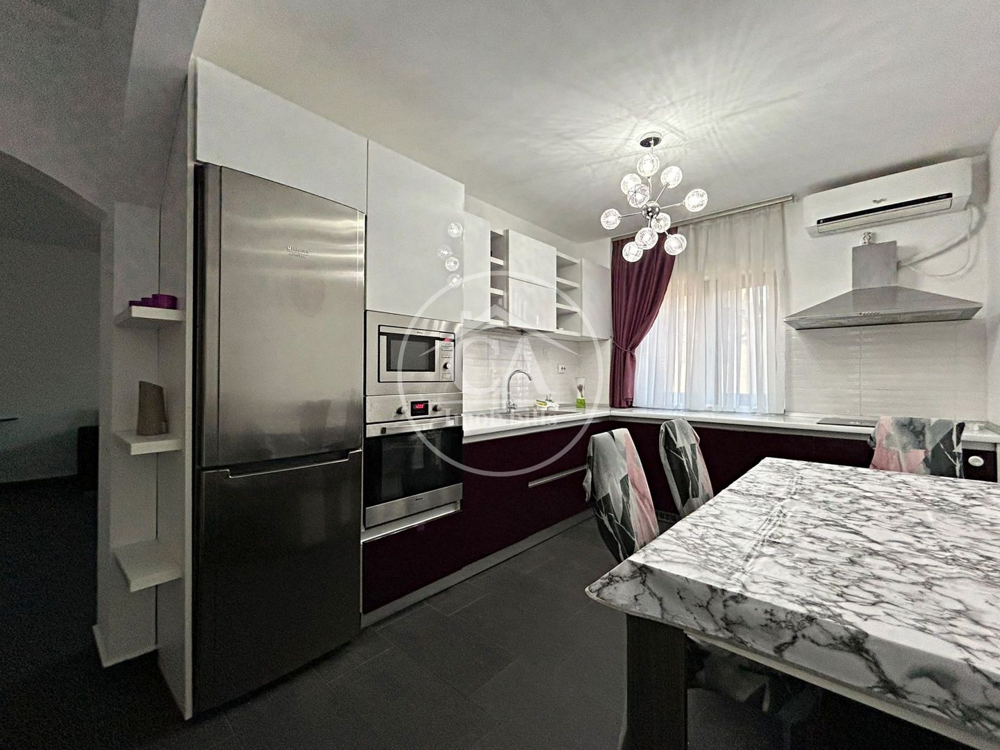 Apartament cu 3 camere de închiriat in zona Centrala , Oradea - Poză 6