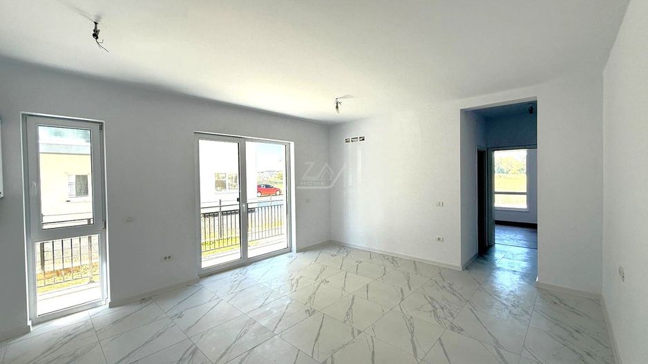 Comision 0! 2 dormitoare. Etaj 1. Asfalt. - Poză 1