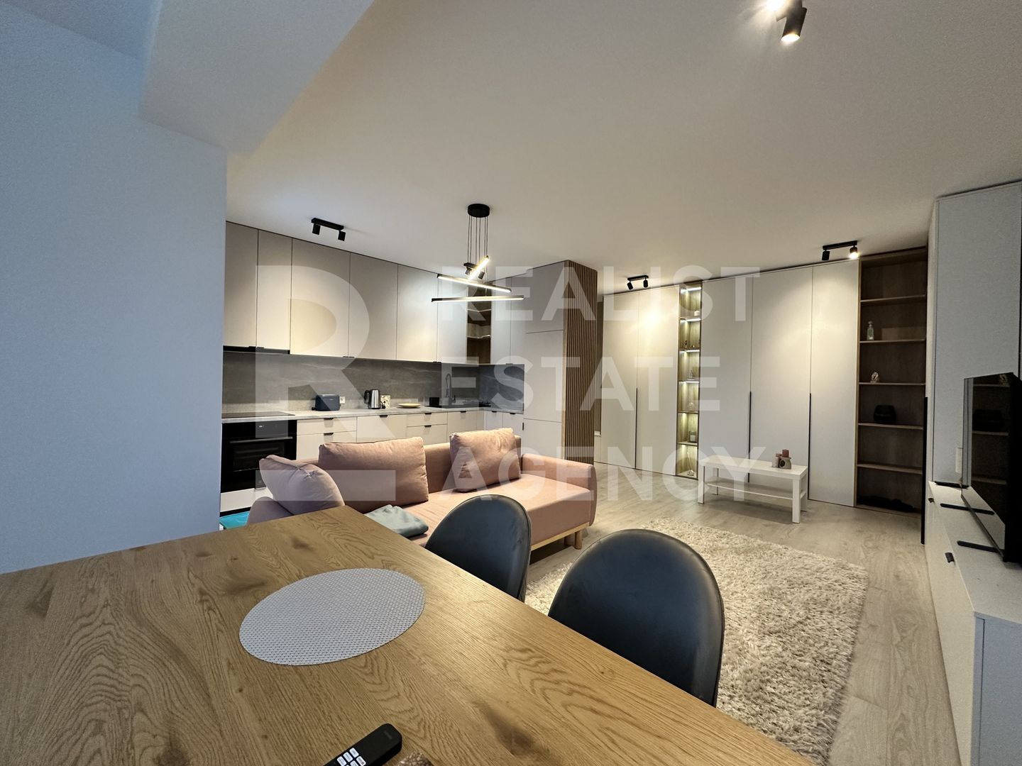 Chirie, 2 camere + loc de parcare, Pipera, prima inchiriere - Poză 2