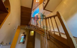 Casă în Centrul vechi Mediaș - Poză 12