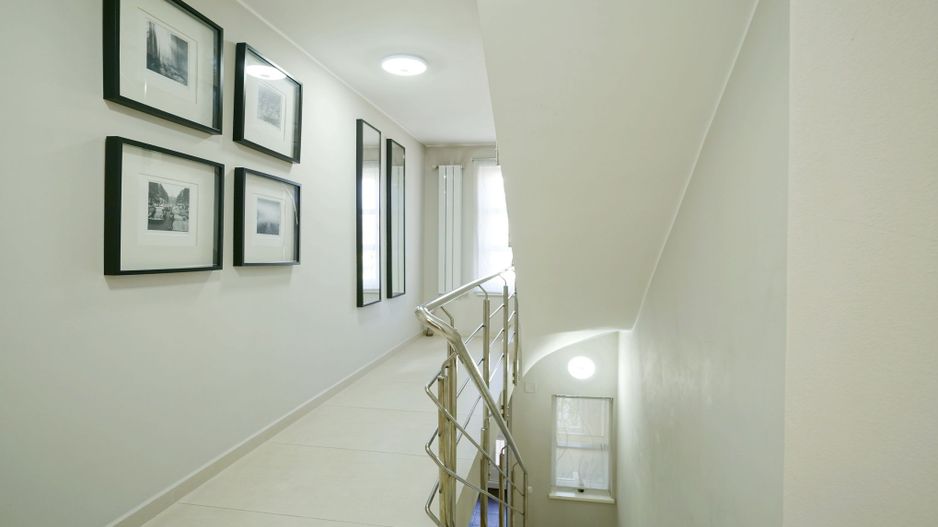 Ideal gradinita P+2, 8 cam, 6 dormt 6 bai, 3 garaje teren 650 mp, - Poză 66